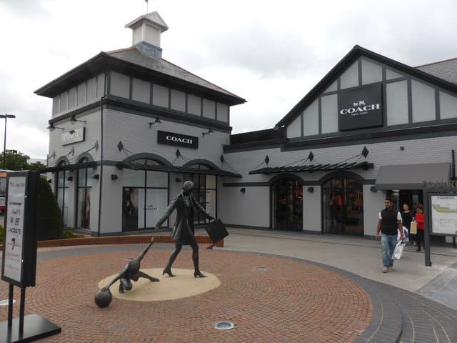 north face outlet cheshire oaks